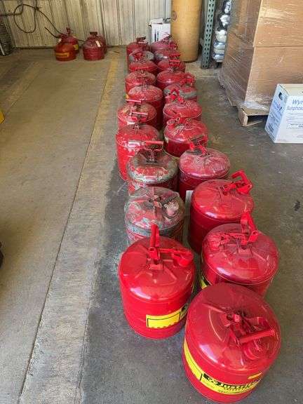 5 gallon safety gas can