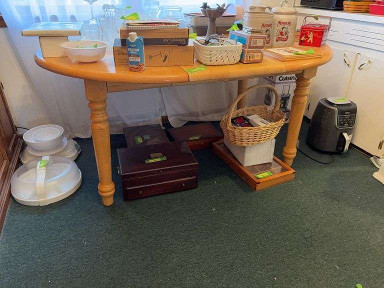 48x48 kitchen table w/  18” leaf and 5 chairs image