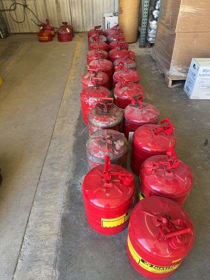 5 gallon safety gas can