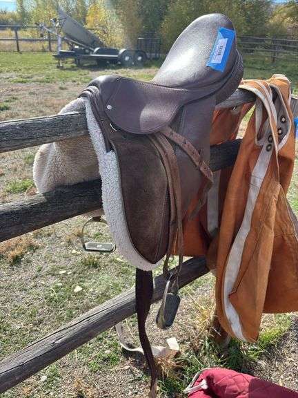 English riding saddle with carrying bag