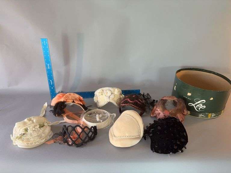 Hat box w women’s hats image