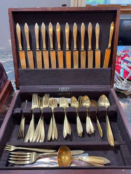 Goldtone flatware set 4pc service for 12 and extras image