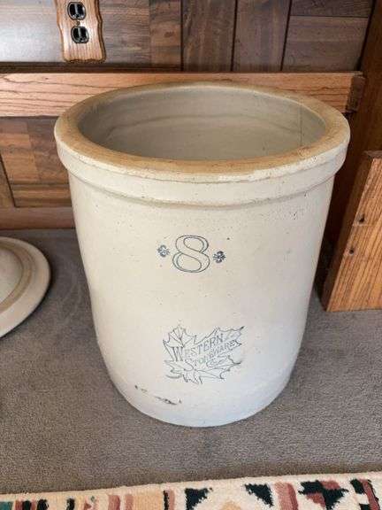 8 gallon Western Stoneware crock w/ hairlines image