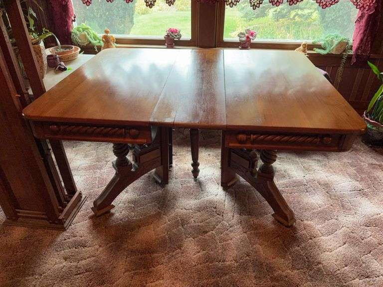 44.5 square dining table w (4) 12” leaves, center leg image