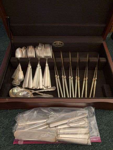 Incomplete and mismatched flatware, lots of pieces image