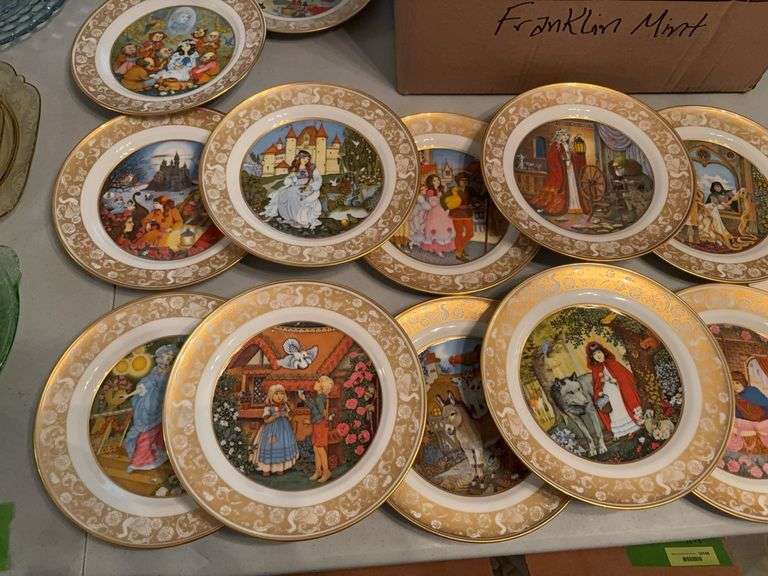 Set of 12 Grimm's Fairy Tales collector plates w/ boxes