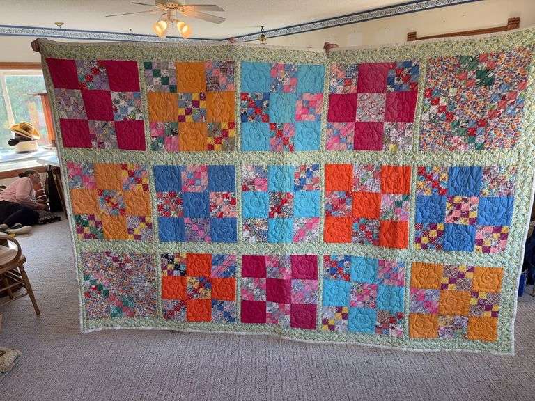 Quilt 66x96 image