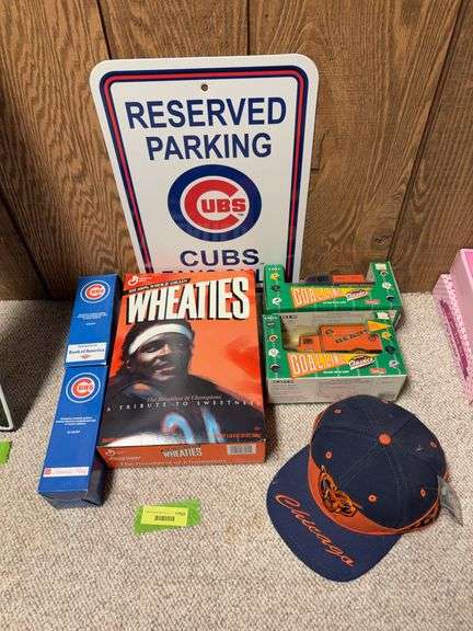 Chicago Cubs and Bears collectibles image