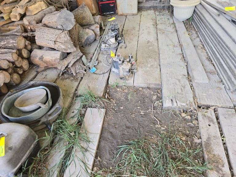 12 approx 10' long bridge planks, these are under other items so come late to pick up they have been used for floor in carport and we do not know the condition on the bottom side