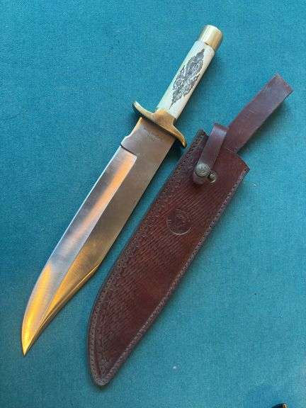 Timber rattler TR64 knife with leather sheath image