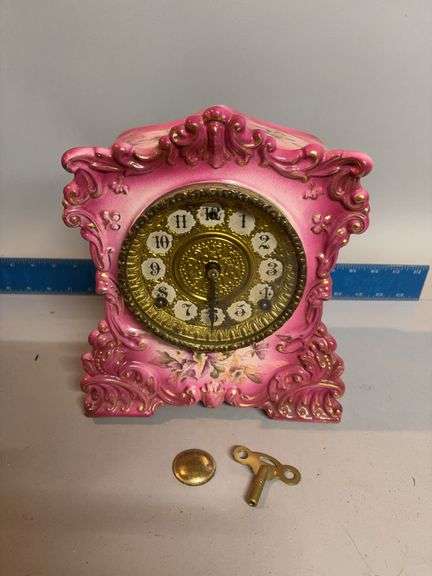 Gilbert No.429 porcelain clock w key image