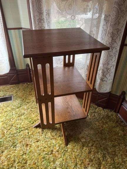 19x18x35H revolving book case image