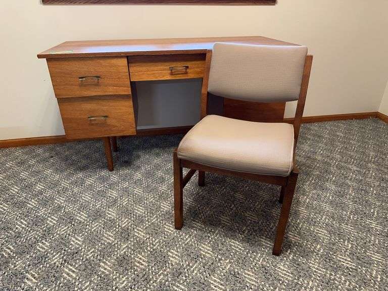 23D x 52L x 29H desk and a chair to go along image