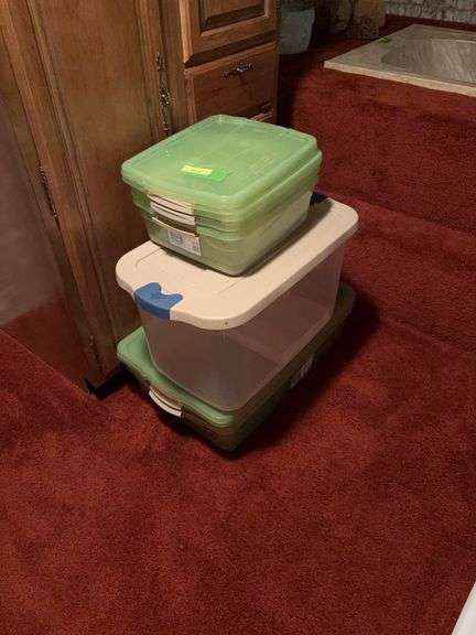 7 storage totes w/ lids image