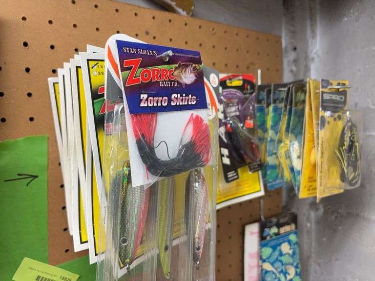 NIB Zorro Bait Co Aggravator spinners 12, plus other spinners, frog etc... image