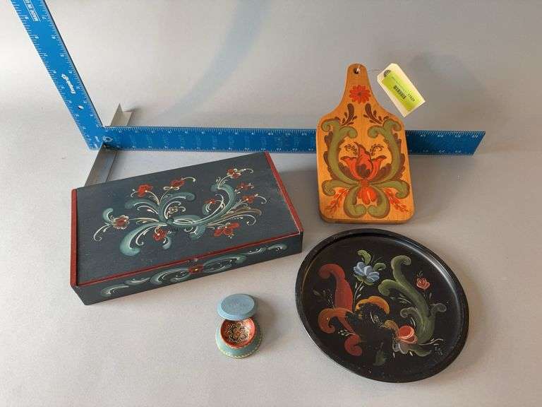 Four pieces rosemaled art image