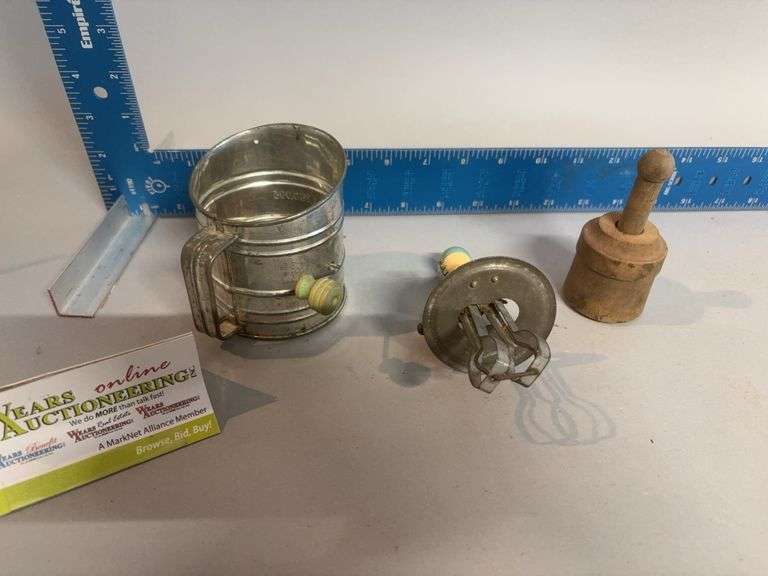 Vintage kitchen minis image