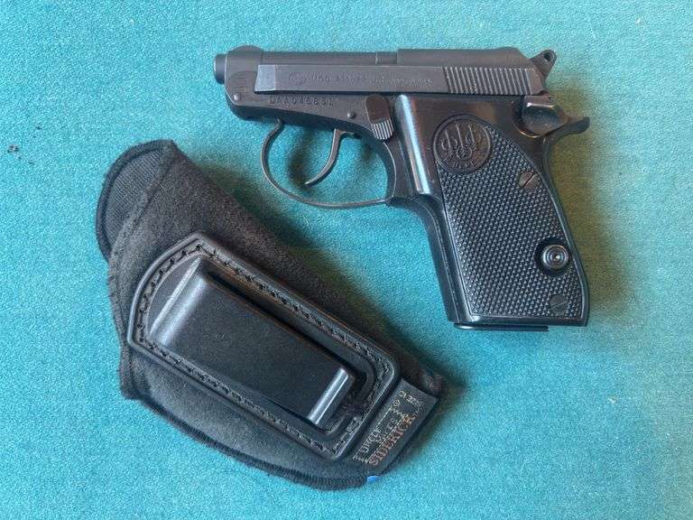 Beretta .22 auto #DAA046851 pistol image