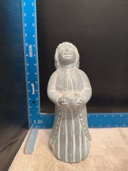 Isabel Bloom figurine(s) as shown image