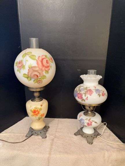 Pair of electric Gone with the Wind lamps image