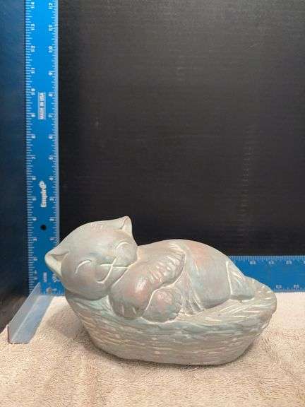 Isabel Bloom figurine(s) as shown image