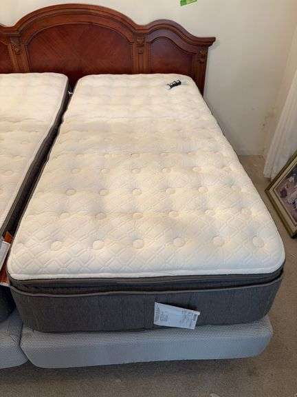 Stearns & Foster twin size mattress on Legget & Platt electric boxspring with adjustable headboard/footboard and massaging head/foot image