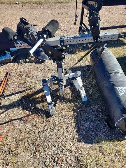 Thumper gun vise image