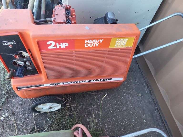 Air compressor