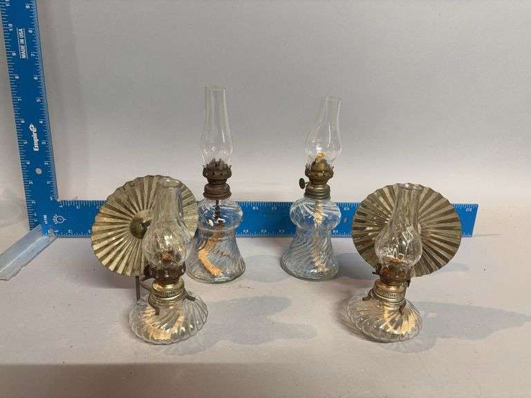 4 Mini kerosene lamps 2 w/reflectors image