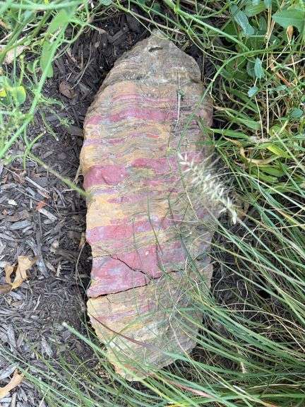 Decorative rock image