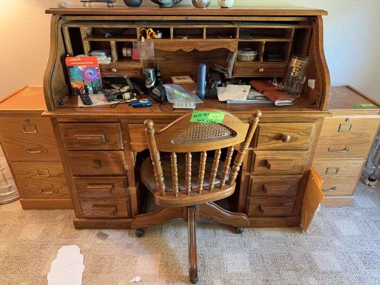 24x53x48 roll top desk with swivel office chair NO CONTENTS image