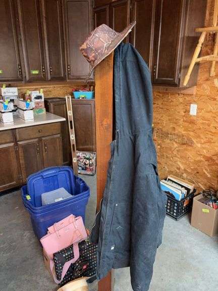 Hall tree with Polar King size 2XLT coat and camo hat image