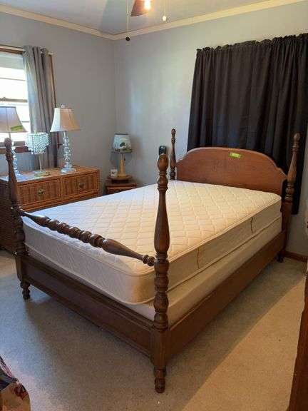 Full size bed with headboard/footboard/side rails and Lebeda mattress and box spring image