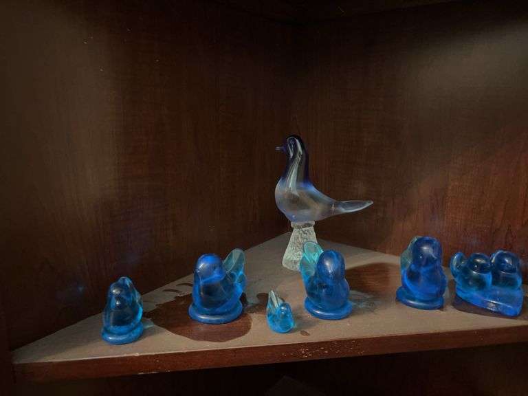 A flock of blue birds image