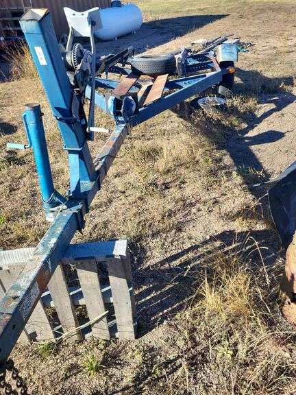 Boat trailer 18'- NO TITLE, 2" ball-buyer will need to do all paperwork including VIN assign and inspect