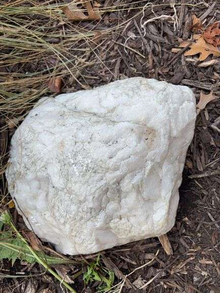 Decorative rock image