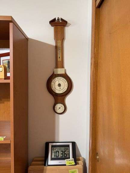 Sky scan unit and barometer image