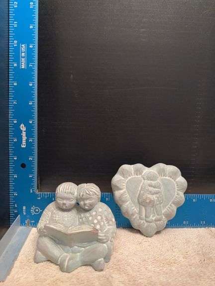 Isabel Bloom figurine(s) as shown Does have chip, see photos image