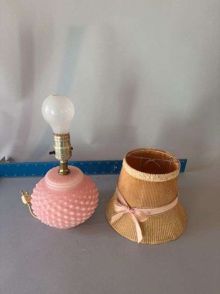 Pink hobnail table lamp image