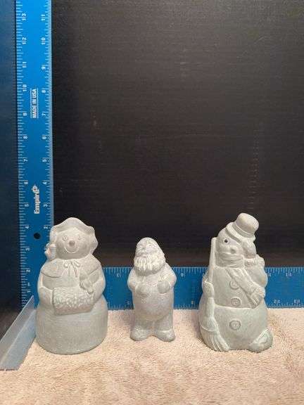 Isabel Bloom figurine(s) as shown image