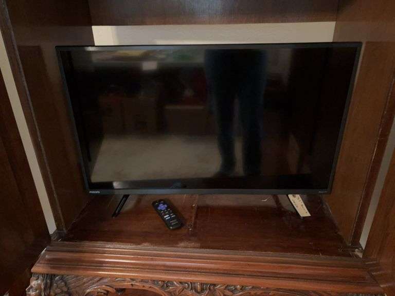 32” Philips Roku tv w remote