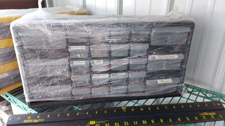 4 parts drawers cabinets and assorted contents (small parts) image