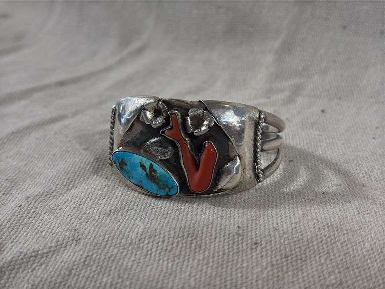 Unmarked vintage coral and turquoise cuff 51 g total weight image