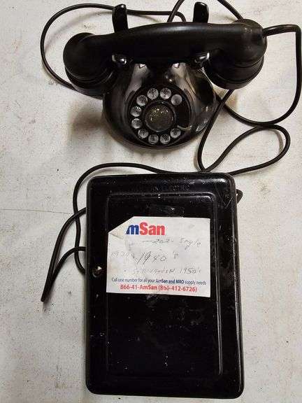 Old desk set phone rotary dial image