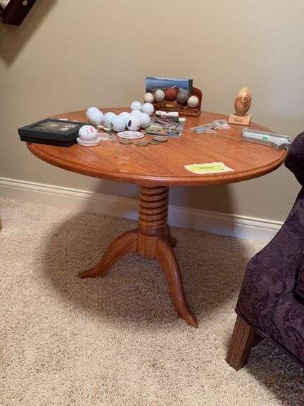 28" round oak side table, see photos for condition NO CONTENTS image