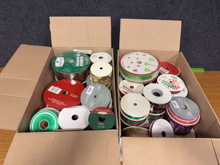 Two boxes Christmas ribbon image