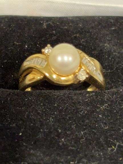 Women’s pearl? and diamond ring size 7 Marked 14K, other marks illegible image