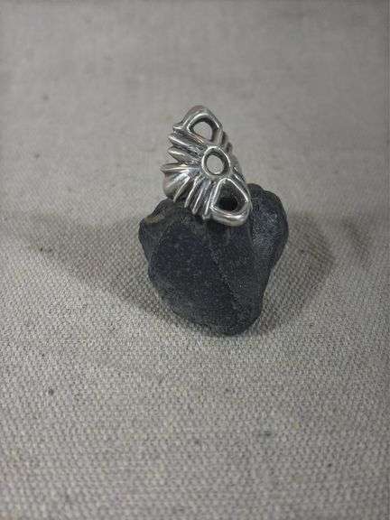 Unmarked vintage cast ring size 5 1/2, 9.7 g image