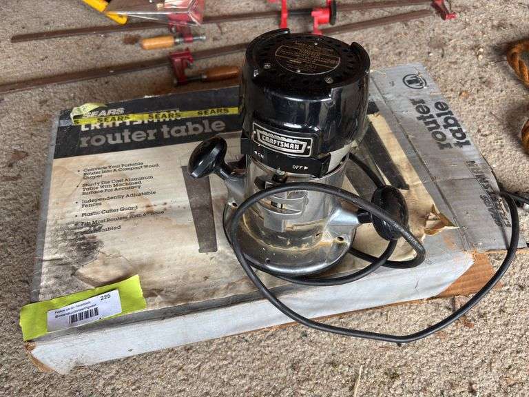 Craftsman router table and router image