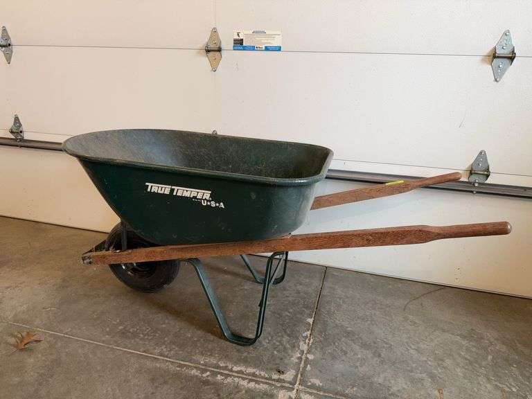 True temper wheel barrow image